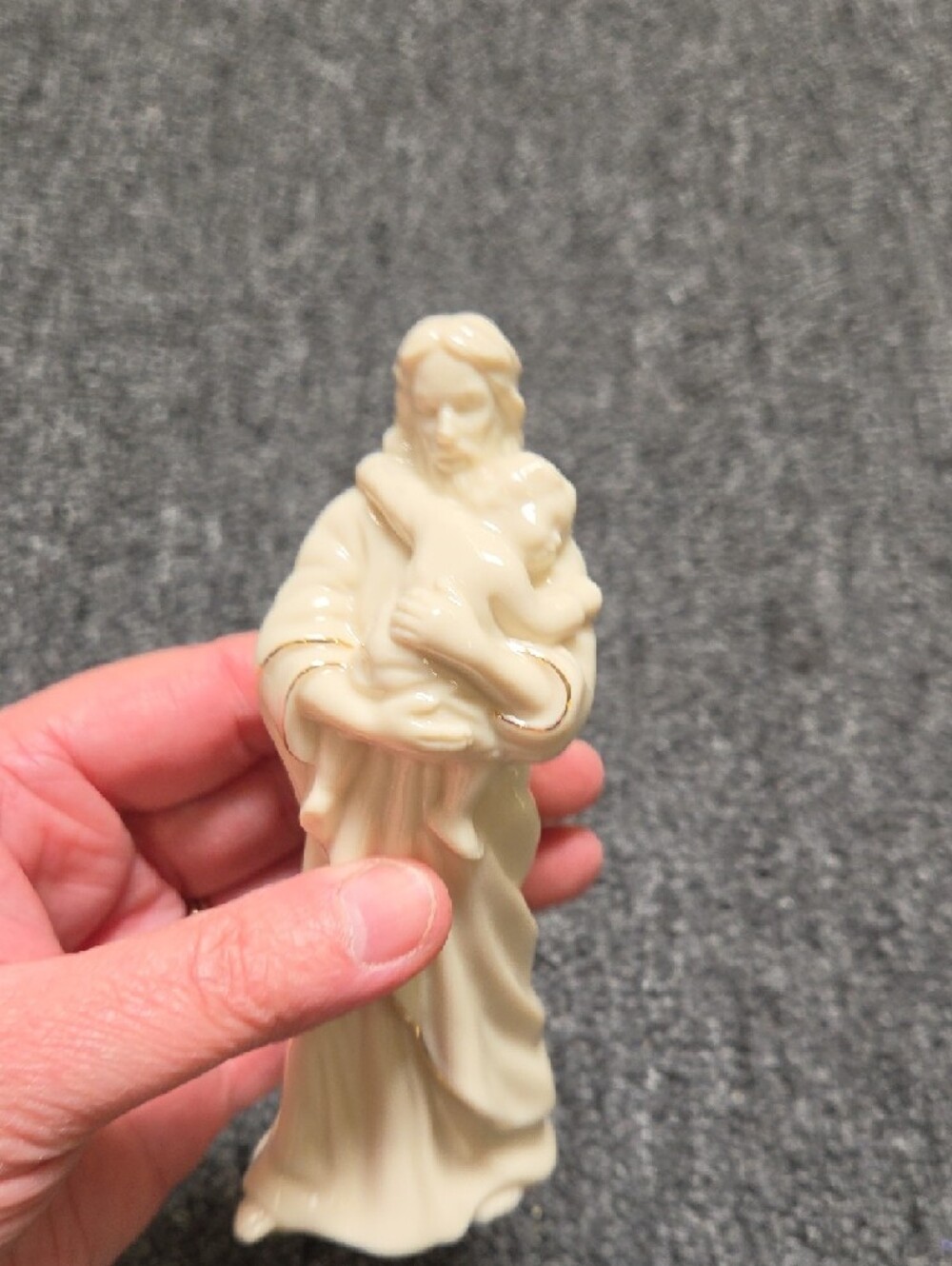 Ivory Ceramic Figurine Statue for Home Art Decor - Picture 8 of 8